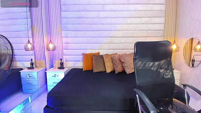 keytinthomson  online show from 02/20/26, 08:11