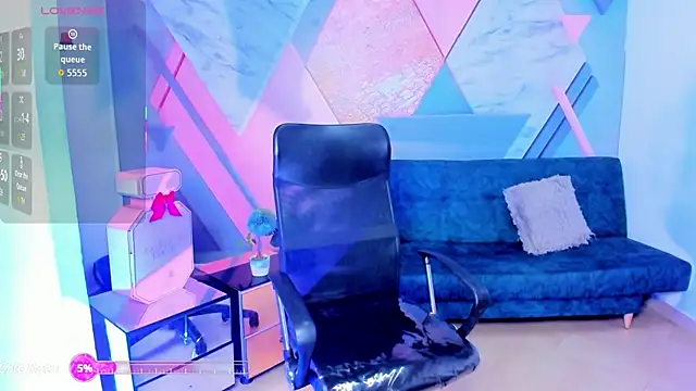 keytinthomson  online show from 10/21/25, 08:19