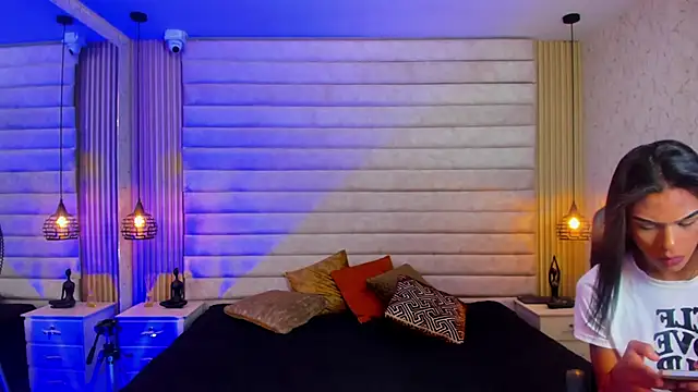 keytinthomson  online show from 02/09/26, 07:12