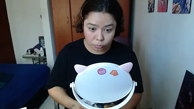 saenz eymi online show from 12/05/25, 02:26