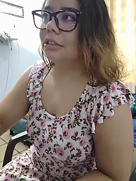 Snapshot of saenz_eymi chatting on 06/18/26, 03:06 saenz eymi online show from 06/18/26, 03:06