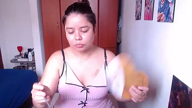 saenz eymi online show from 11/15/25, 03:27