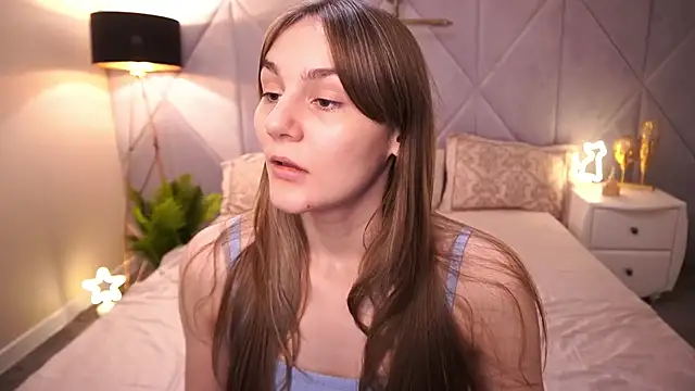 DiamondGoldie online show from 11/06/25, 01:59