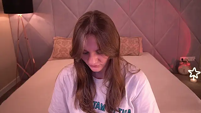 DiamondGoldie online show from 05/20/26, 07:22