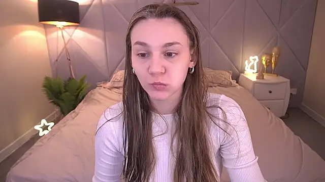 DiamondGoldie online show from 11/19/25, 08:20