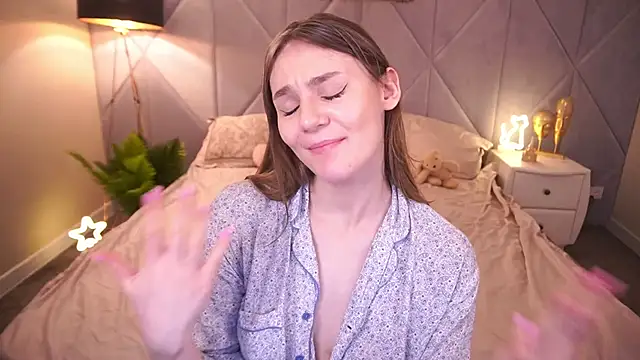 DiamondGoldie online show from 11/15/25, 07:45