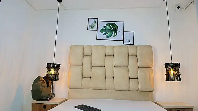 Cinthiabaker online show from 04/08/26, 01:45