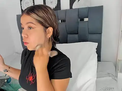 MafeStar777 online show from 02/24/26, 03:13