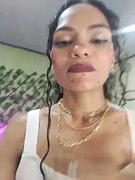 Karen Ariass online show from 05/13/26, 01:51