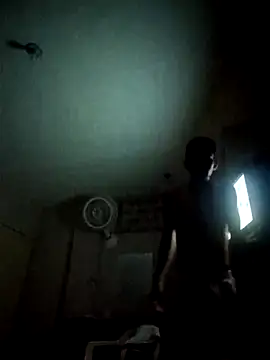 Snapshot of Negritohot2828 chatting on 09/20/25, 02:27 Negritohot2828 online show from 09/20/25, 02:27