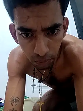 Snapshot of Negritohot2828 chatting on 10/10/25, 11:27 Negritohot2828 online show from 10/10/25, 11:27