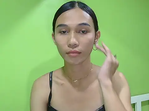 Urfucking khloe1 online show from 01/16/26, 12:25