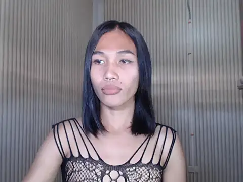 Urfucking khloe1 online show from 02/10/26, 11:59