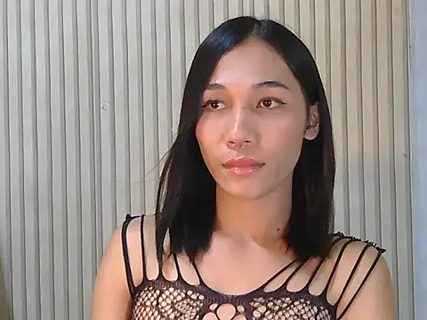 Urfucking khloe1 online show from 03/06/26, 09:21