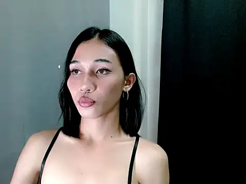 Urfucking khloe1 online show from 11/27/25, 05:57