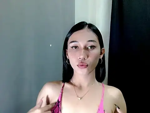 Urfucking khloe1 online show from 12/04/25, 11:04