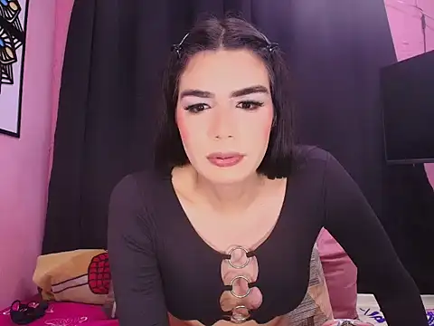  crystal23  online show from 04/18/26, 04:48