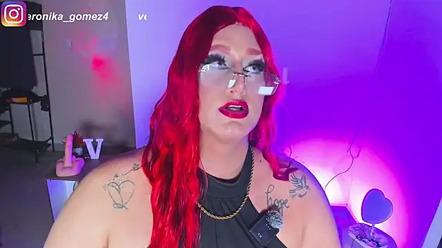 Sweetveronik 44 online show from 03/25/26, 07:19