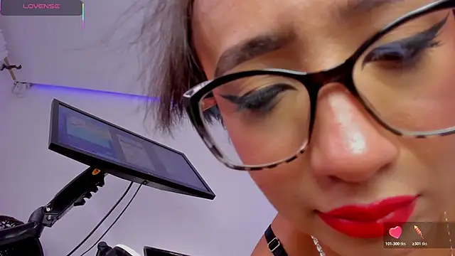 eva rain  online show from 02/26/26, 08:09