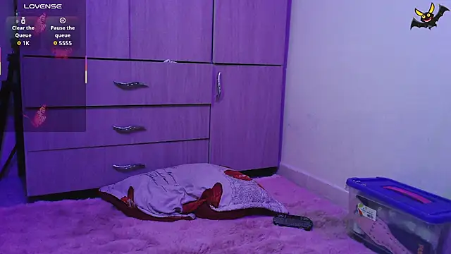 vainilla doll online show from 04/11/26, 01:35