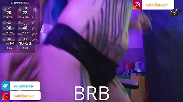 vainilla doll online show from 02/25/26, 02:56