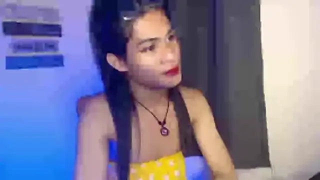 bellalot online show from 11/08/25, 11:47