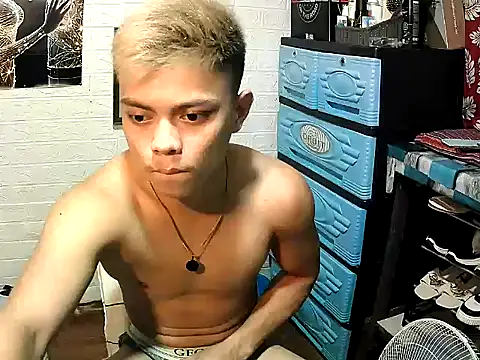 Pinoy slutcummer69 online show from 10/31/25, 10:01