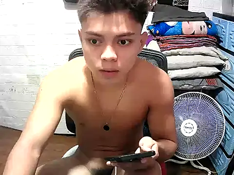 Pinoy slutcummer69 online show from 05/21/26, 10:23