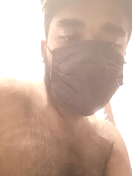 00USER online show from 09/25/25, 04:29