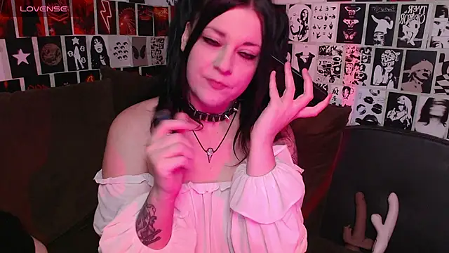 Kvopa online show from 11/02/25, 04:17