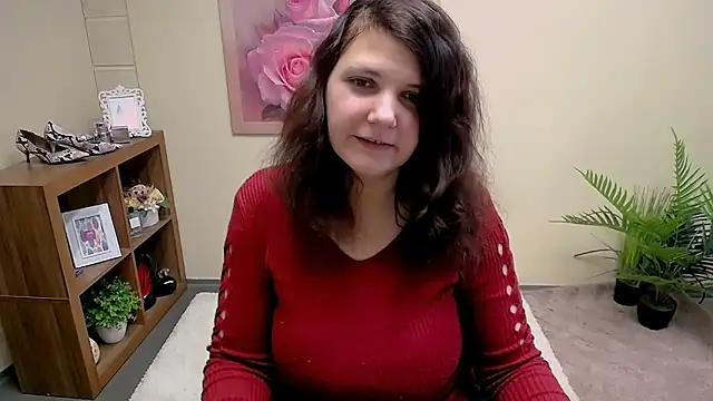 Snapshot of TwoBigSuns chatting on 03/05/26, 08:44 TwoBigSuns online show from 03/05/26, 08:44