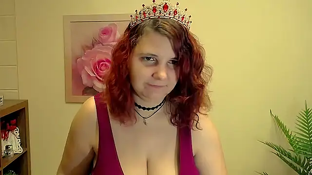 TwoBigSuns online show from 11/18/25, 08:17