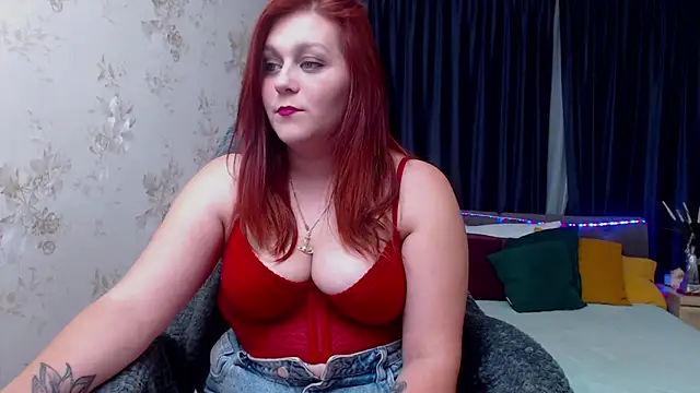 Alisawoods  online show from 09/19/25, 06:34