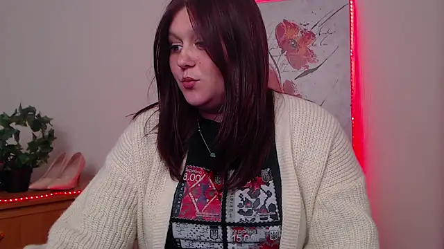 Alisawoods  online show from 04/28/26, 12:31