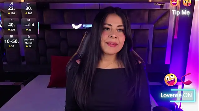 Aniajoness  online show from 04/07/26, 03:19