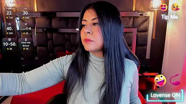 Aniajoness  online show from 04/15/26, 04:29