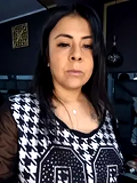 Aniajoness  online show from 12/05/25, 03:05