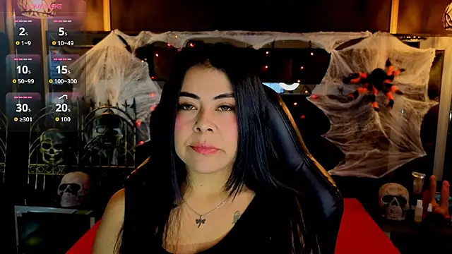 Aniajoness  online show from 10/15/25, 04:00