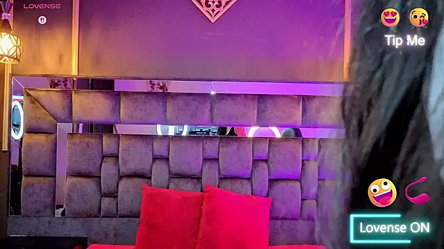 Aniajoness  online show from 01/10/26, 04:52