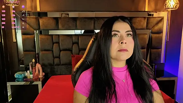 Aniajoness  online show from 10/08/25, 04:03