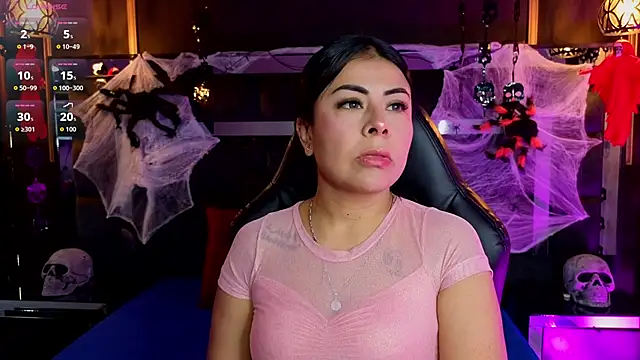 Aniajoness  online show from 10/23/25, 04:00