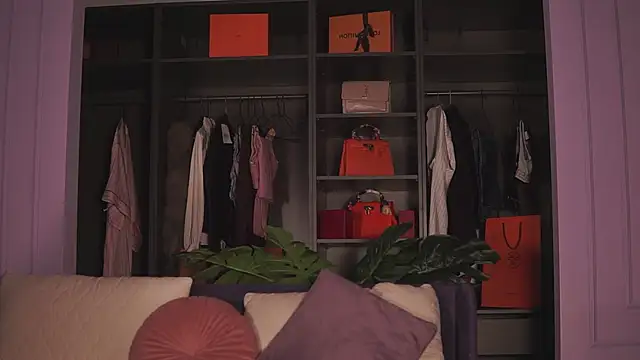 Monique Celeste online show from 02/26/26, 04:23