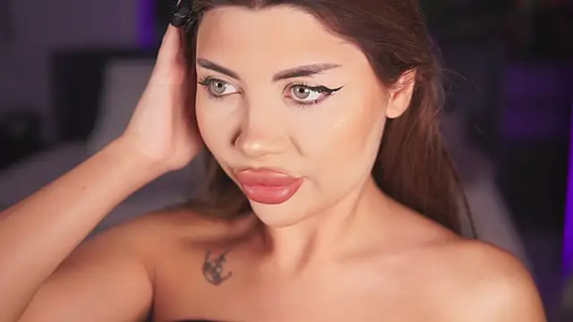 Monique Celeste online show from 04/25/26, 03:53