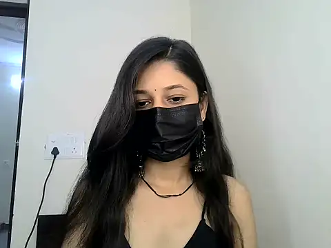 Snapshot of GUDIYA_BAB chatting on 09/21/25, 05:01 GUDIYA BAB online show from 09/21/25, 05:01