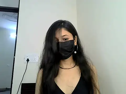 Snapshot of GUDIYA_BAB chatting on 09/19/25, 05:33 GUDIYA BAB online show from 09/19/25, 05:33