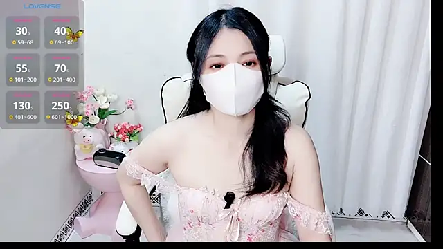 phuongnhi  online show from 04/07/26, 11:23