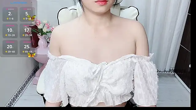 Snapshot of phuongnhi_ chatting on 05/05/26, 04:04 phuongnhi online show from 05/05/26, 04:04