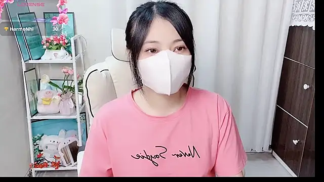 phuongnhi  online show from 06/14/26, 11:44