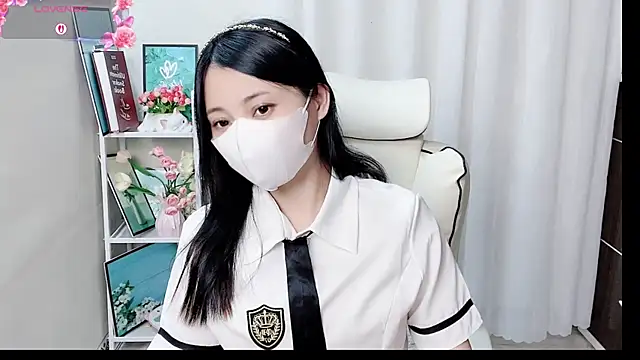 phuongnhi  online show from 06/29/26, 11:54