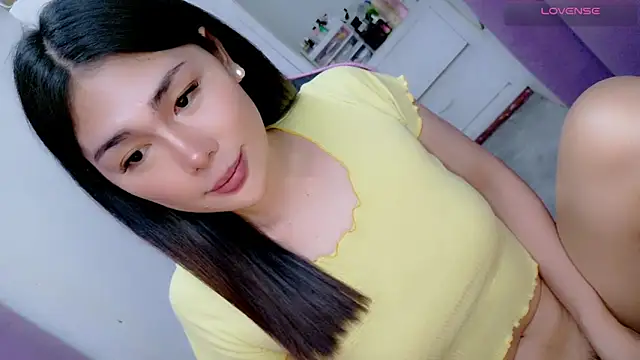 tgirljennie 69 online show from 04/10/26, 07:04